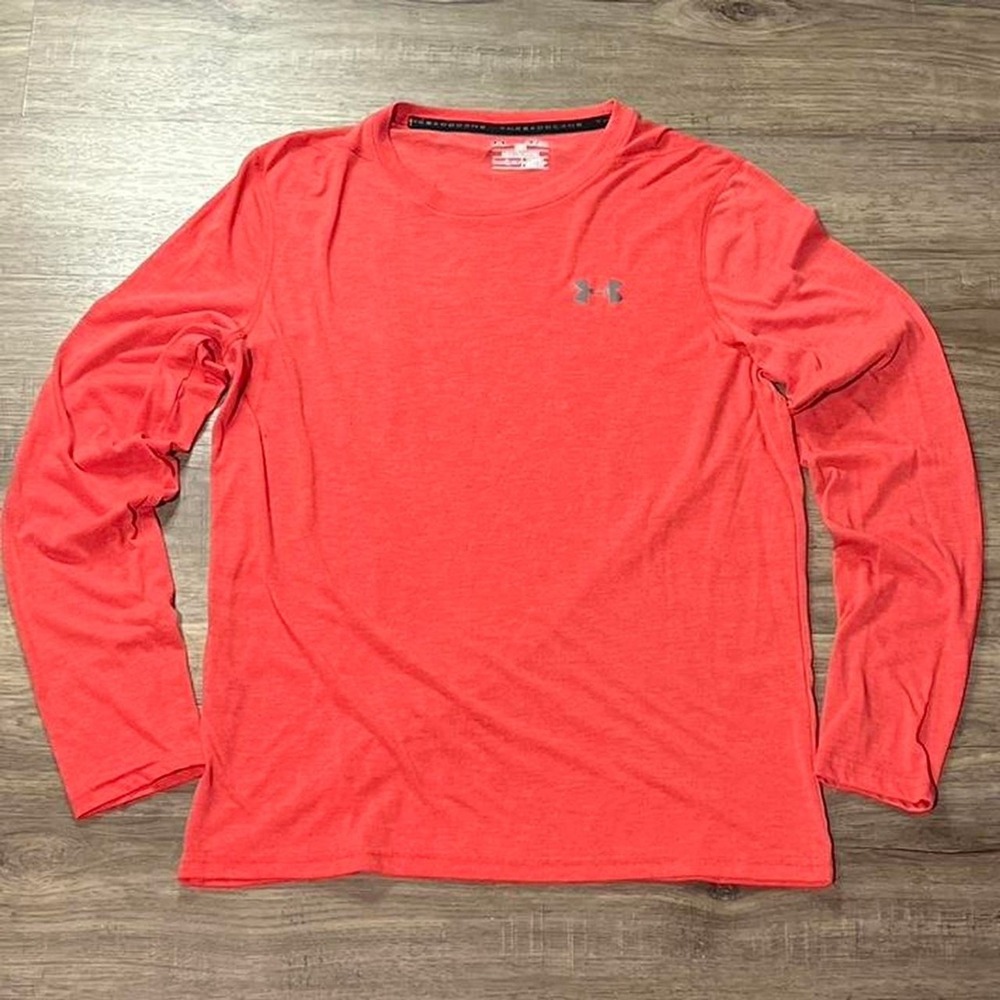 Under Armour Red ThreadBorne Heat Gear Long‎ Sleeve Shirt size small